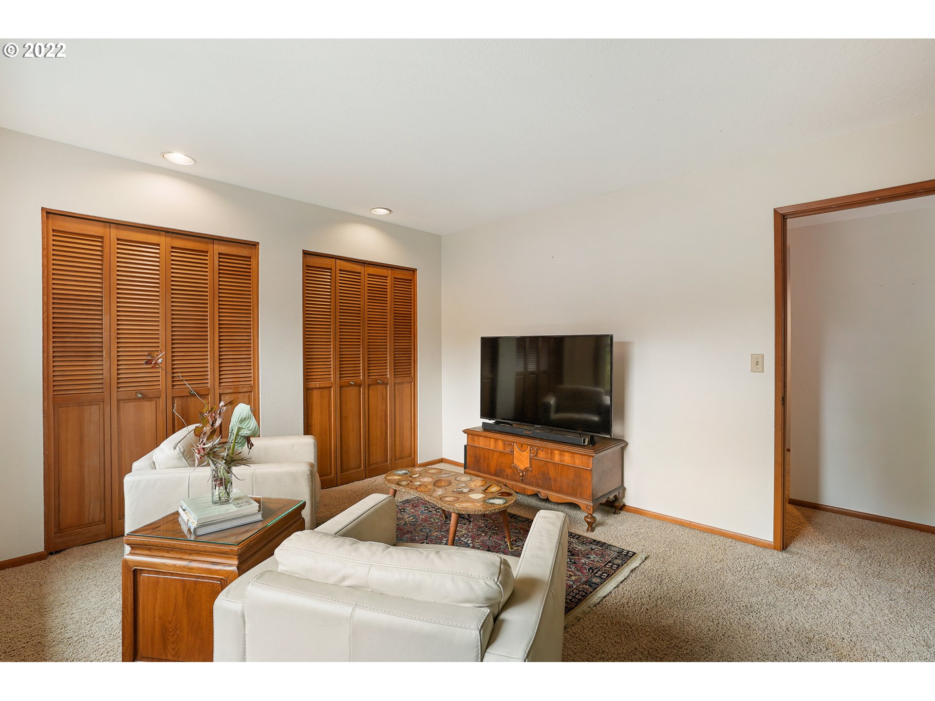 10023 Southwest Quail Post Road Portland, OR 97219 - Photo 21 of 32 Gallery Image 21