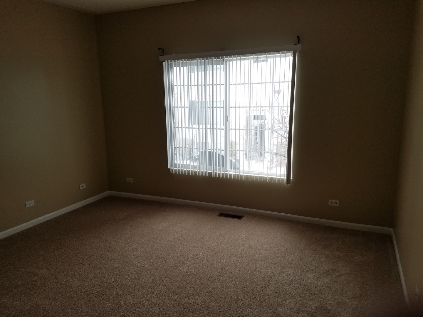 150 Enclave Circle, Unit B Bolingbrook, IL 60440 - Photo 2 of 9