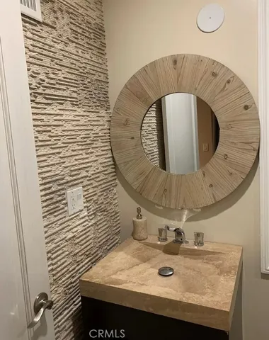 $6,950 | 1338 North Jackson Street, Glendale, CA 91207