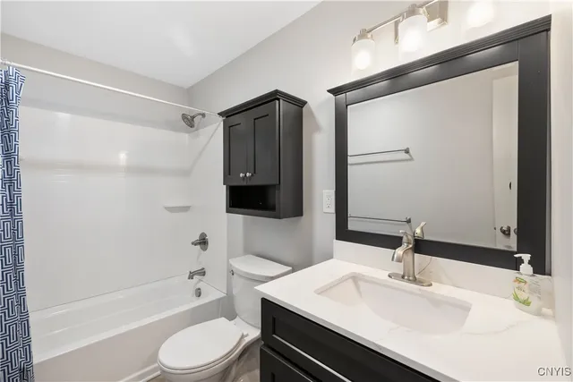 $264,900 | 8137 Mesa Lane, Clay, NY 13090