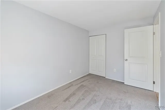 $264,900 | 8137 Mesa Lane, Clay, NY 13090