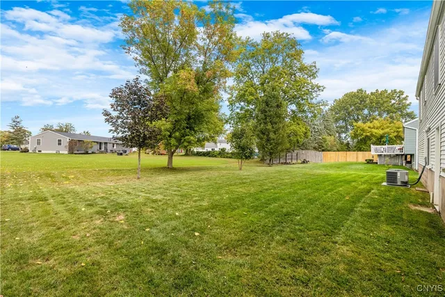 $264,900 | 8137 Mesa Lane, Clay, NY 13090