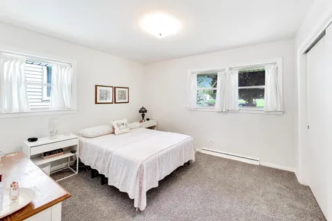 $399,900 | 210 North 2nd Avenue, Villa Park, IL 60181