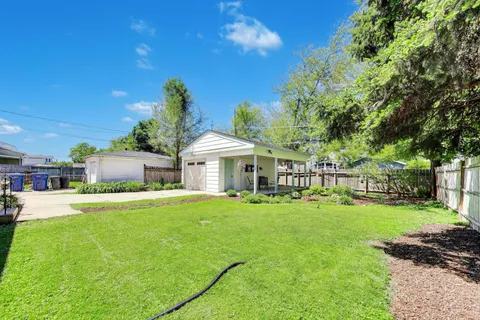 $399,900 | 210 North 2nd Avenue, Villa Park, IL 60181