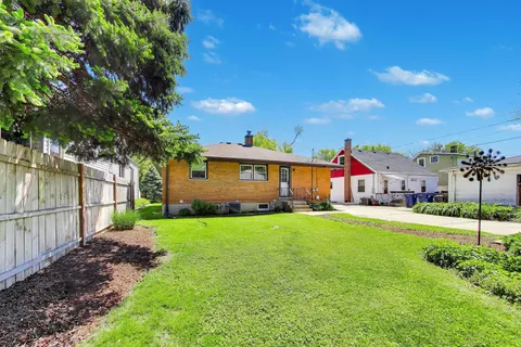 $399,900 | 210 North 2nd Avenue, Villa Park, IL 60181