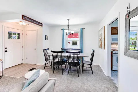$399,900 | 210 North 2nd Avenue, Villa Park, IL 60181