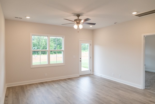 116 Cherry Road Clarksville, TN 37042 - Photo 10 of 27 Gallery Image 10