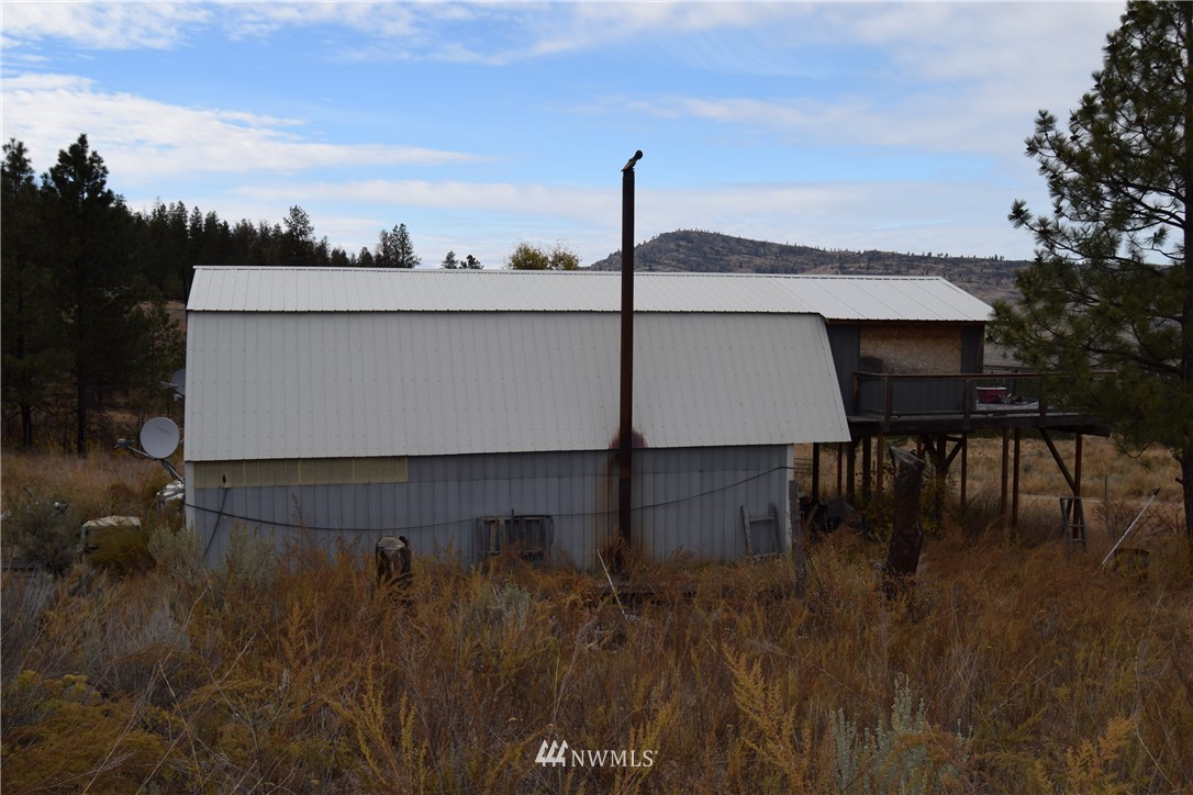 158 Reevas Basin Road Tonasket, WA 98855 - Photo 3 of 25 Gallery Image 3