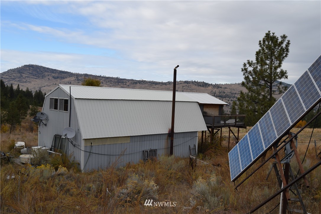158 Reevas Basin Road Tonasket, WA 98855 - Photo 4 of 25 Gallery Image 4