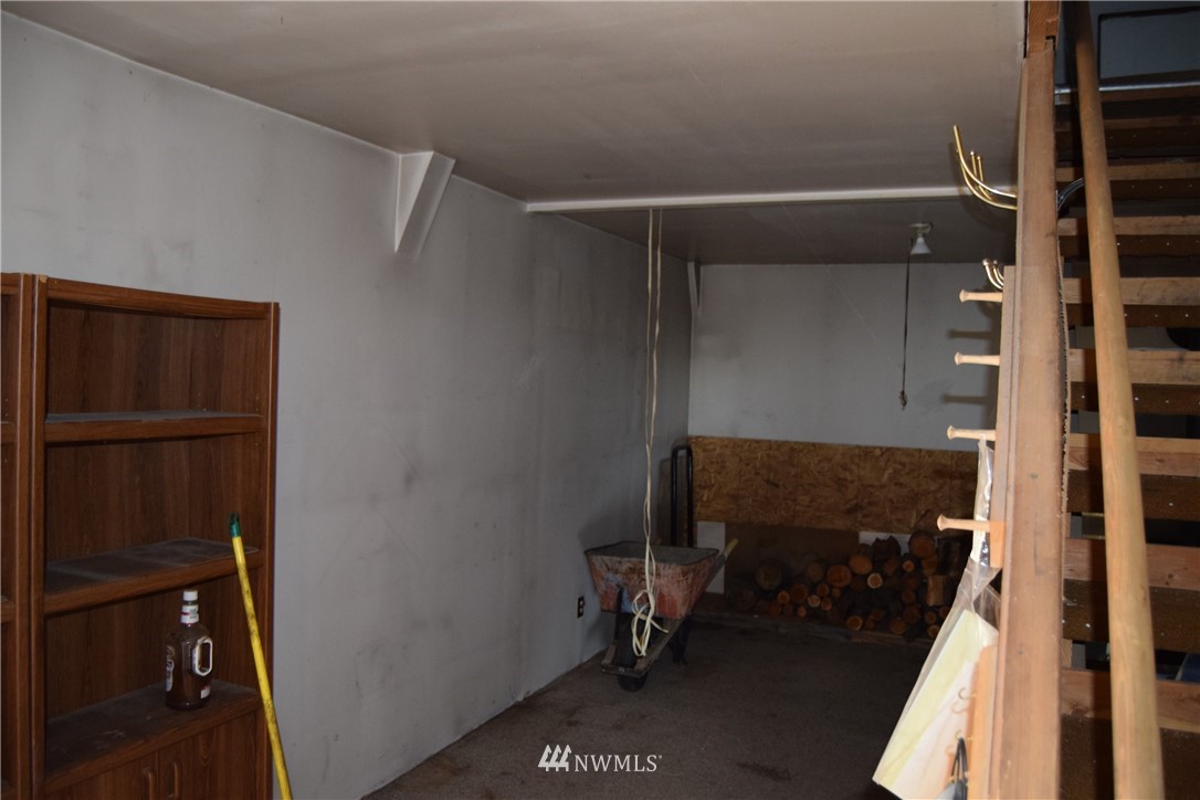 158 Reevas Basin Road Tonasket, WA 98855 - Photo 7 of 25 Gallery Image 7