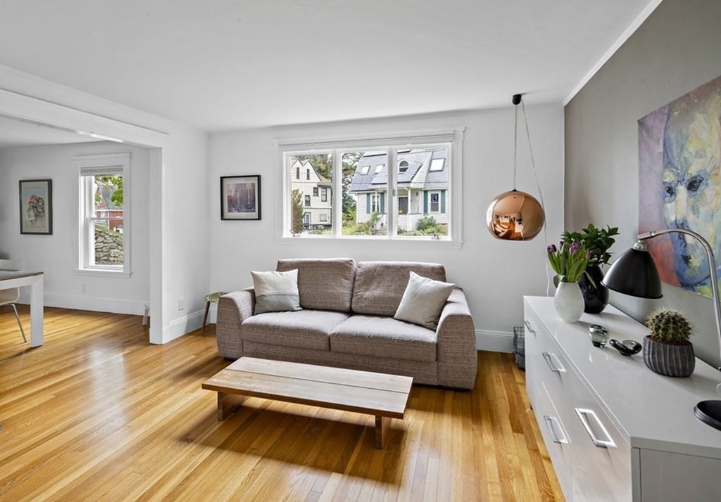 109 Marvin Road Melrose, MA 02176 - Photo 5 of 21