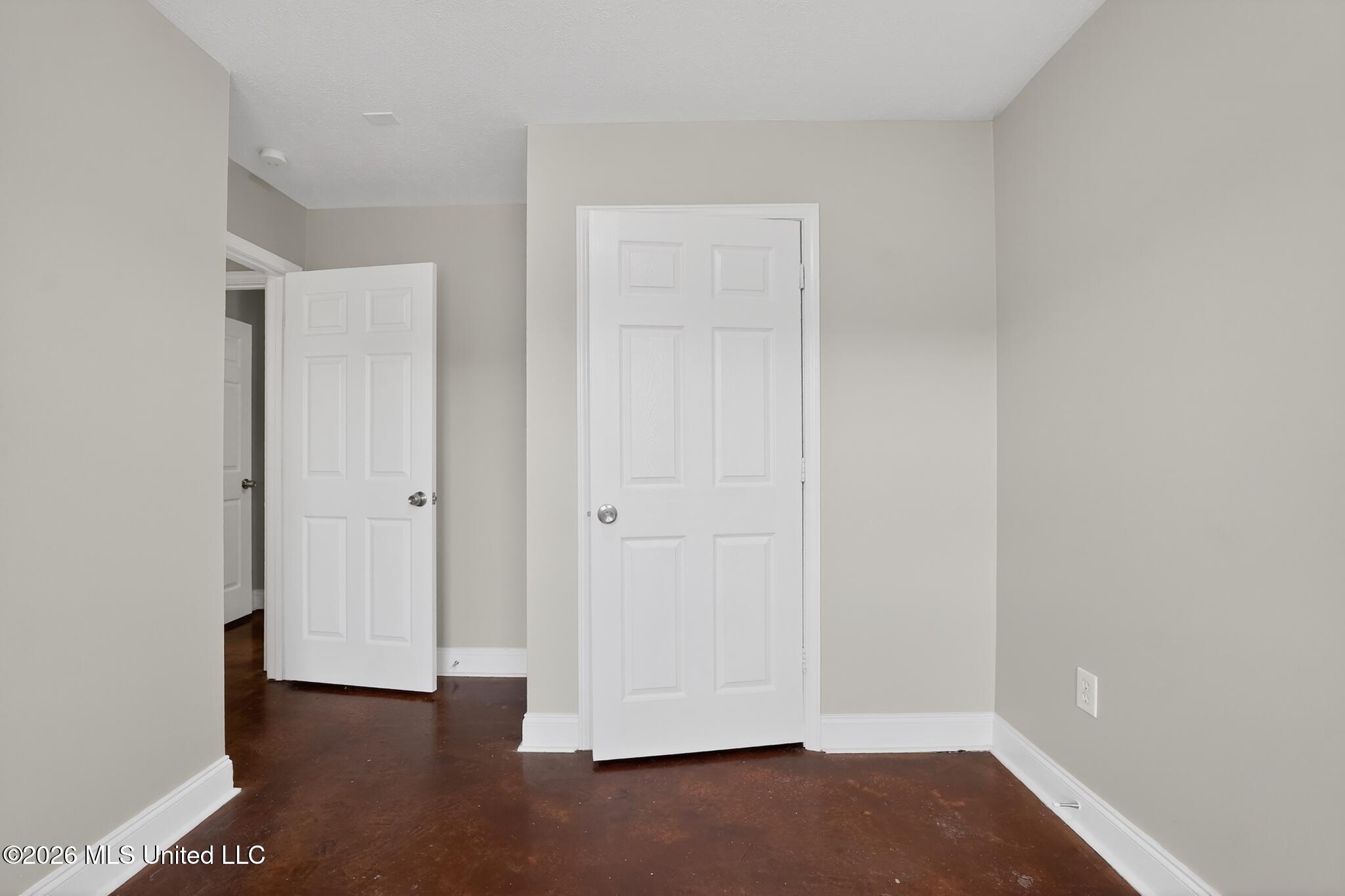 215 David Street Pearl, MS 39208 - Photo 9 of 15 11_215_David_St-Bedroom-7588