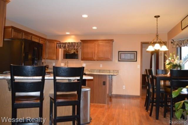 12654 Excalibur Lane Romeo, MI 48065 - Photo 8 of 33 DSC_1370.jpg