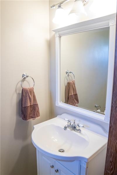 1053 Winfield Road Cabot, PA 16023 - Photo 12 of 20