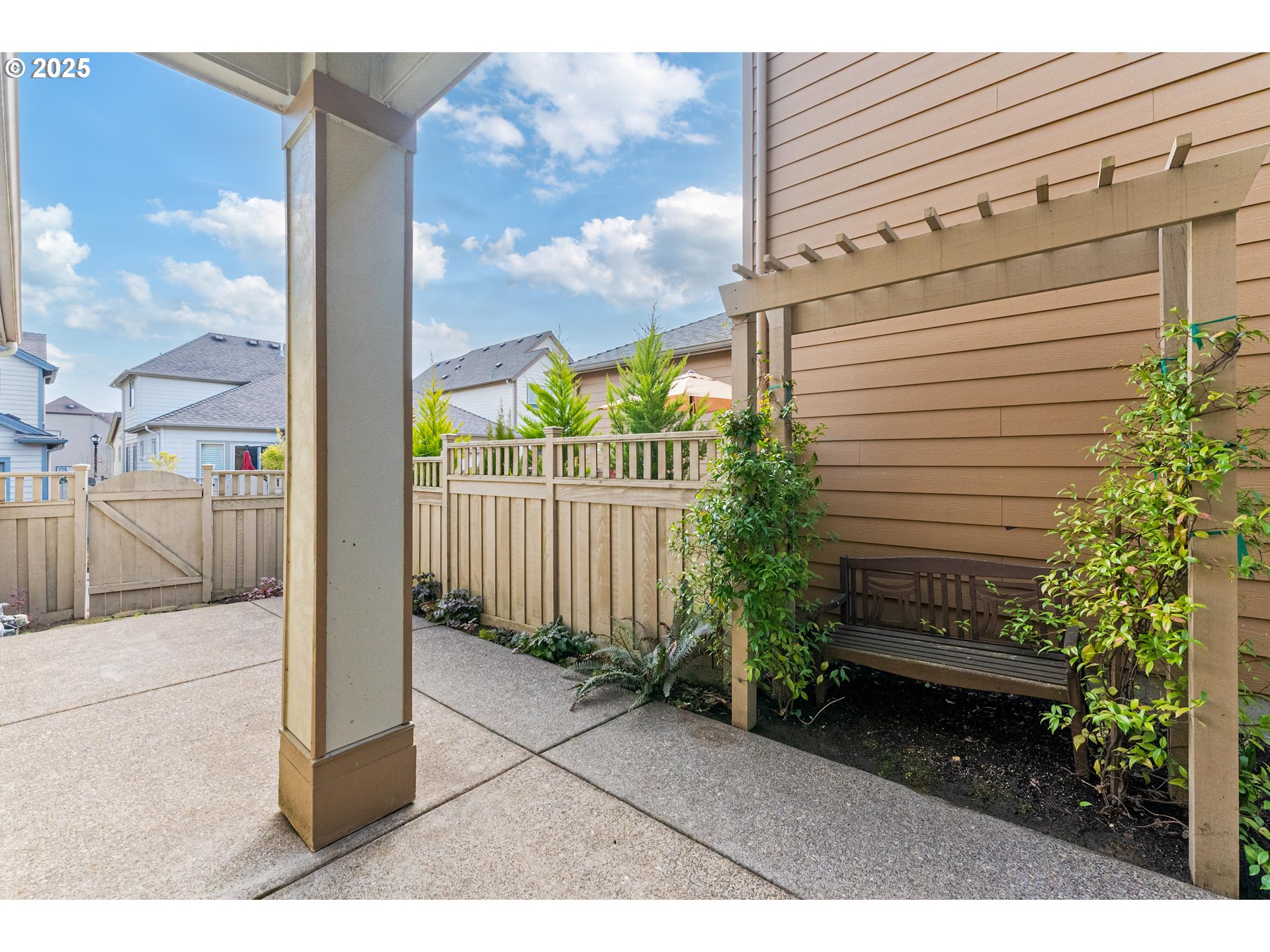 29304 Southwest Brown Road Wilsonville, OR 97070 - Photo 26 of 45 Patio