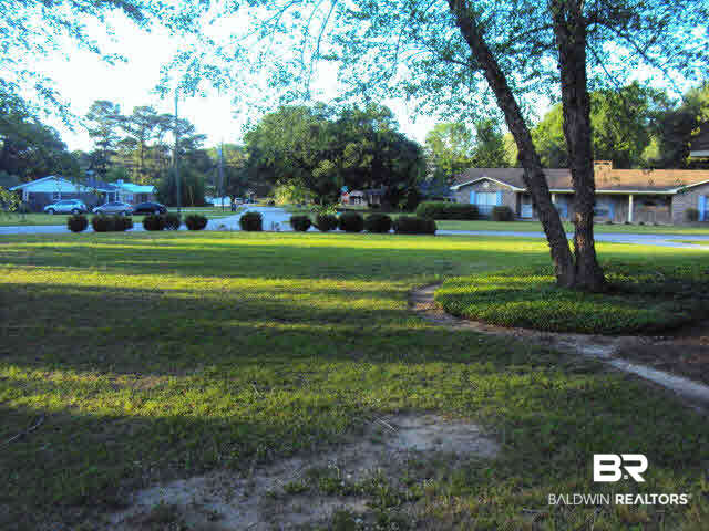 107 Rita Avenue Daphne, AL 36527 - Photo 30 of 31 Front Yard