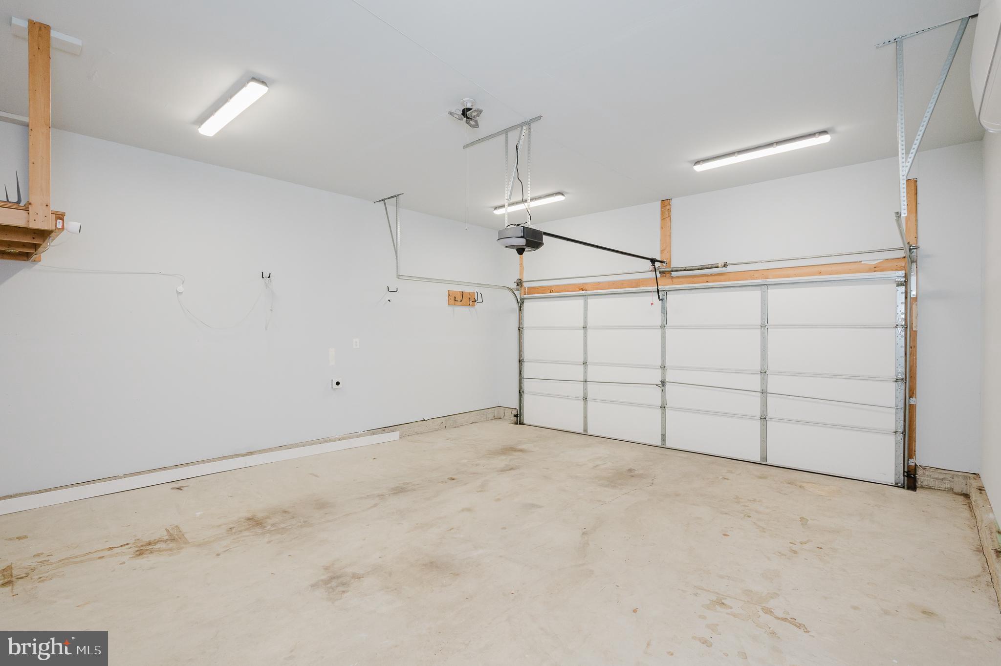 142 Cool Springs Road North East, MD 21901 - Photo 77 of 81 Attached Garage with inside access