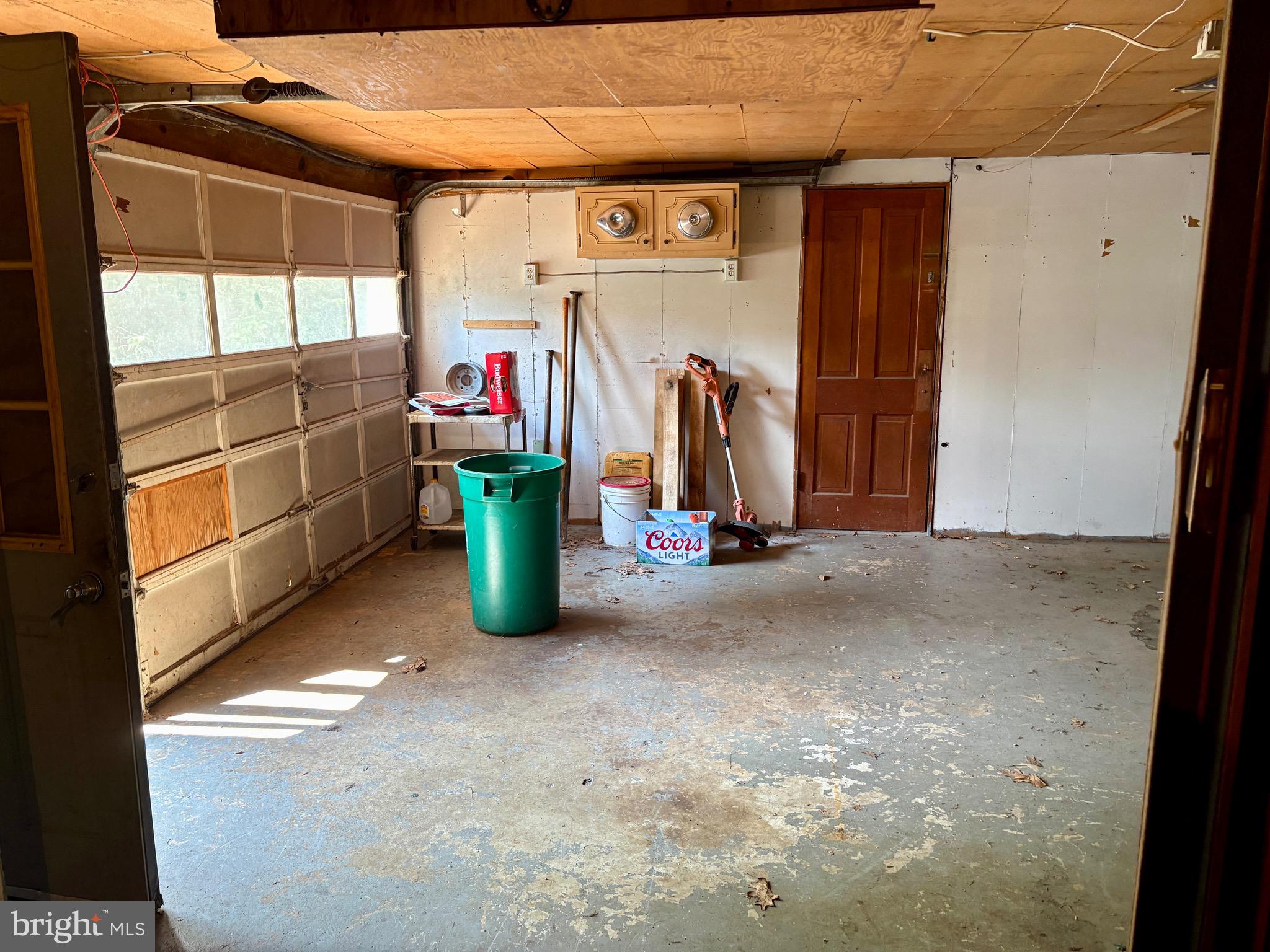 5536 Bossler Road Elizabethtown, PA 17022 - Photo 30 of 43 Garage One