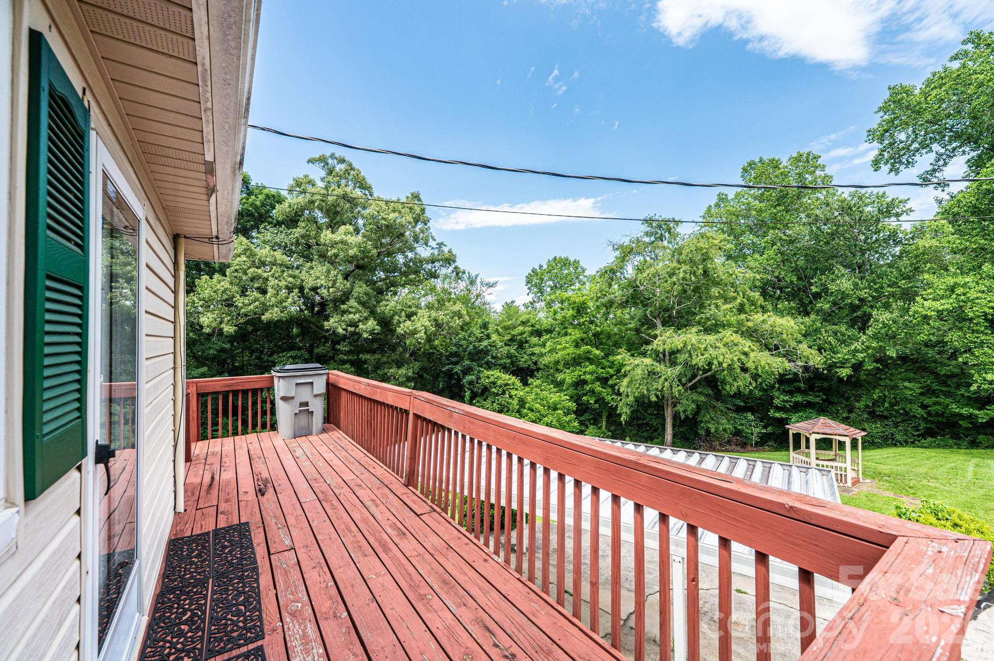 452 Swanson Road Lenoir, NC 28645 - Photo 6 of 48