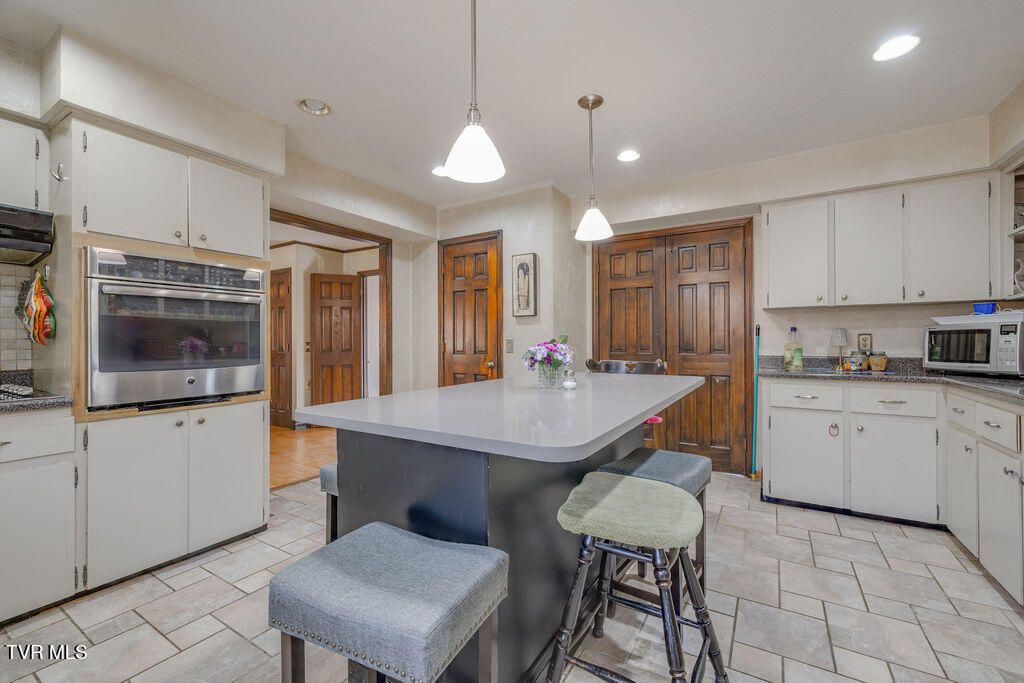 250 Hummingbird Lane Unicoi, TN 37692 - Photo 19 of 51 019