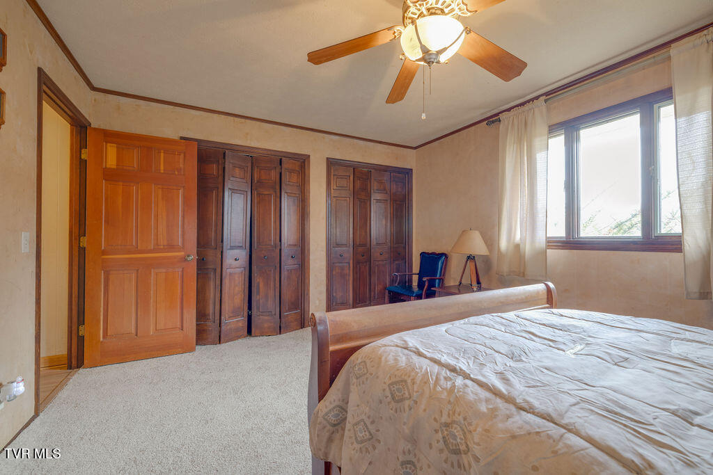 250 Hummingbird Lane Unicoi, TN 37692 - Photo 23 of 51 023