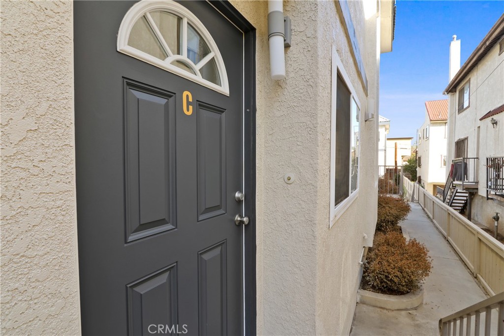 112 North Primrose Avenue, Unit C Alhambra, CA 91801 - Photo 1 of 8