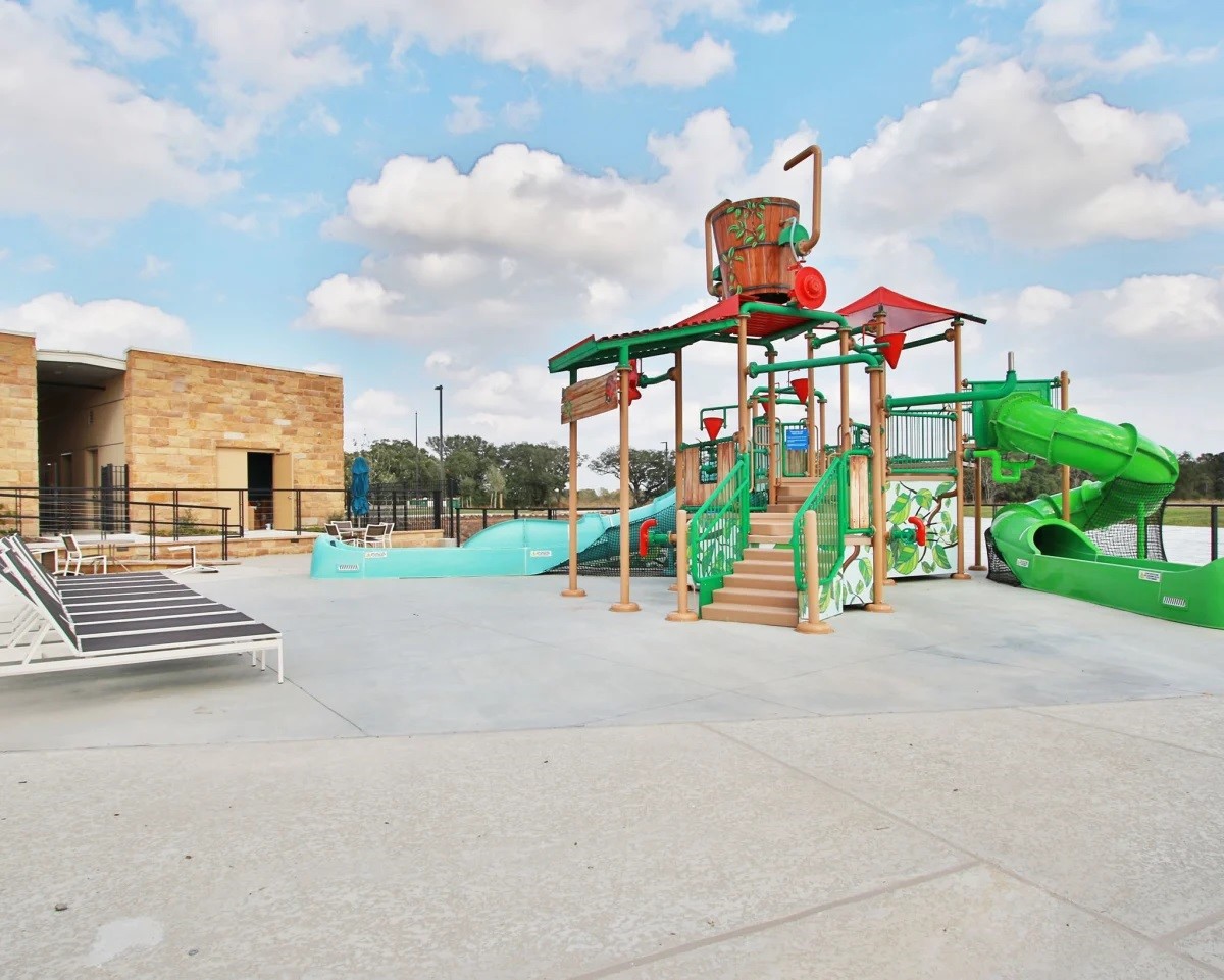 5814 Caracara Street Manvel, TX 77578 - Photo 6 of 8 a view of a volley ball court