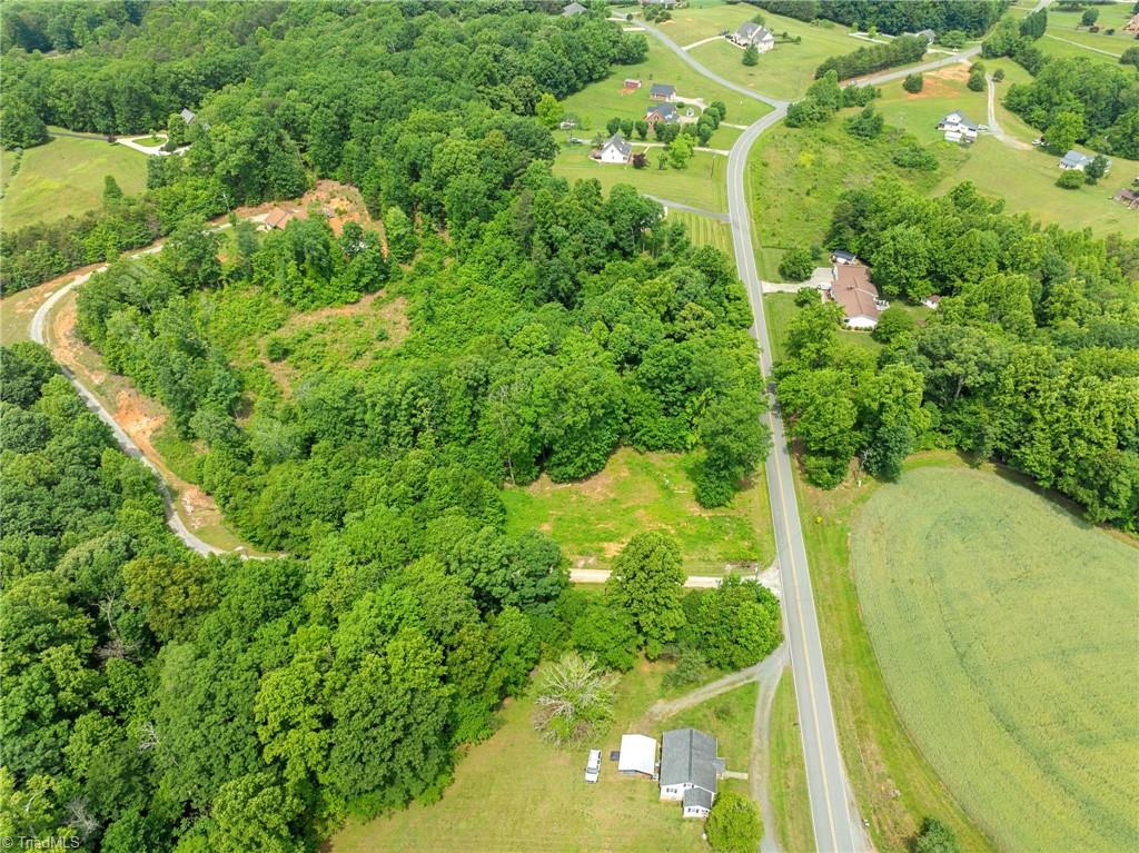 2595 Slate Road King, NC 27021 - Photo 12 of 15