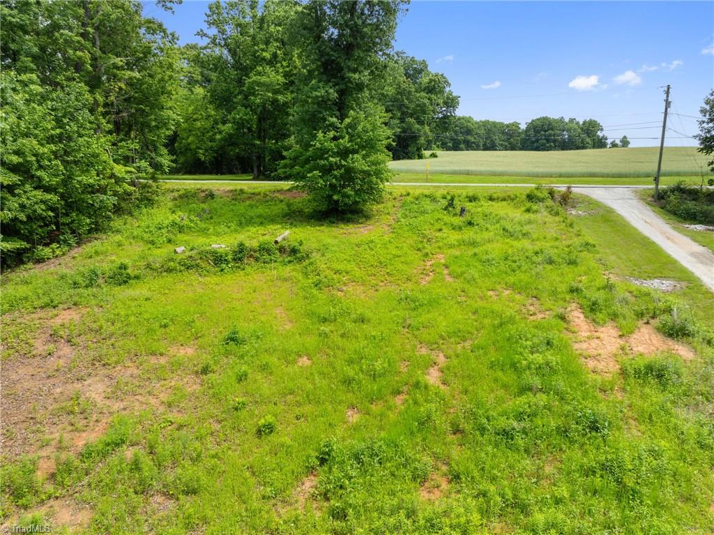 2595 Slate Road King, NC 27021 - Photo 10 of 15