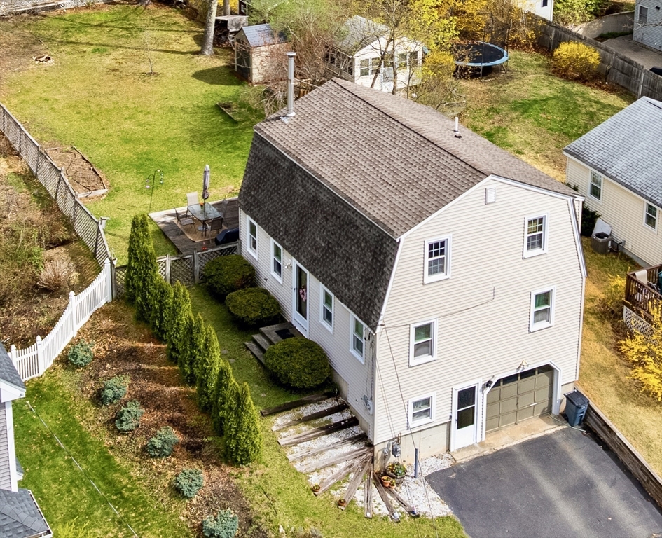 34 Maple Road Westford, MA 01886 - Photo 2 of 27