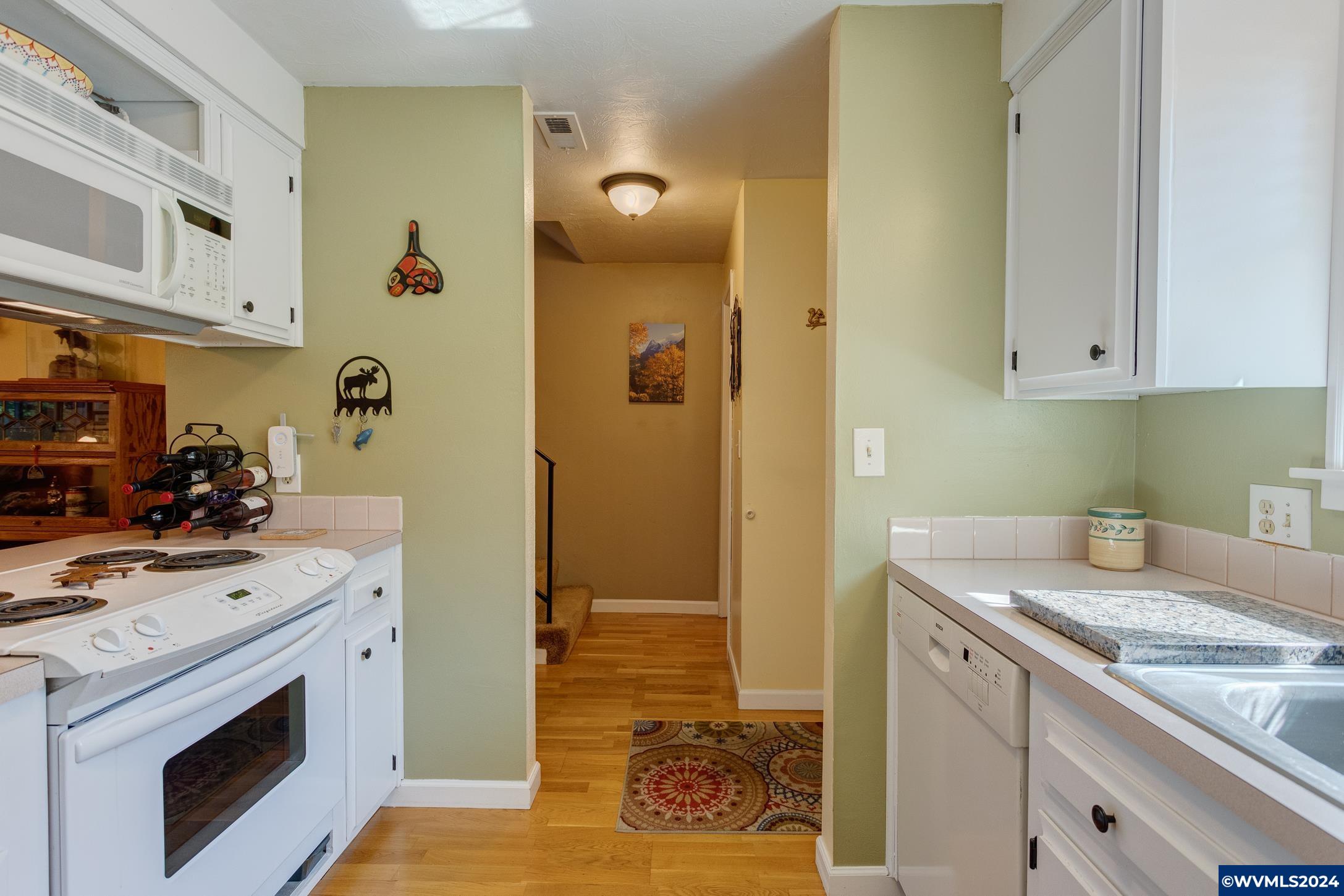 3335 Jackson ( Street Albany, OR 97322 - Photo 7 of 32