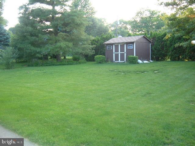 106 South Oak Street Lititz, PA 17543 - Photo 3 of 6 Gallery Image 3