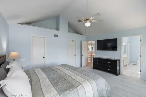 $624,900 | 1724 Dorchester Court, Mundelein, IL 60060