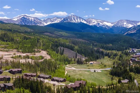 $885,000 | 40 Journey Way, Fraser, CO 80442