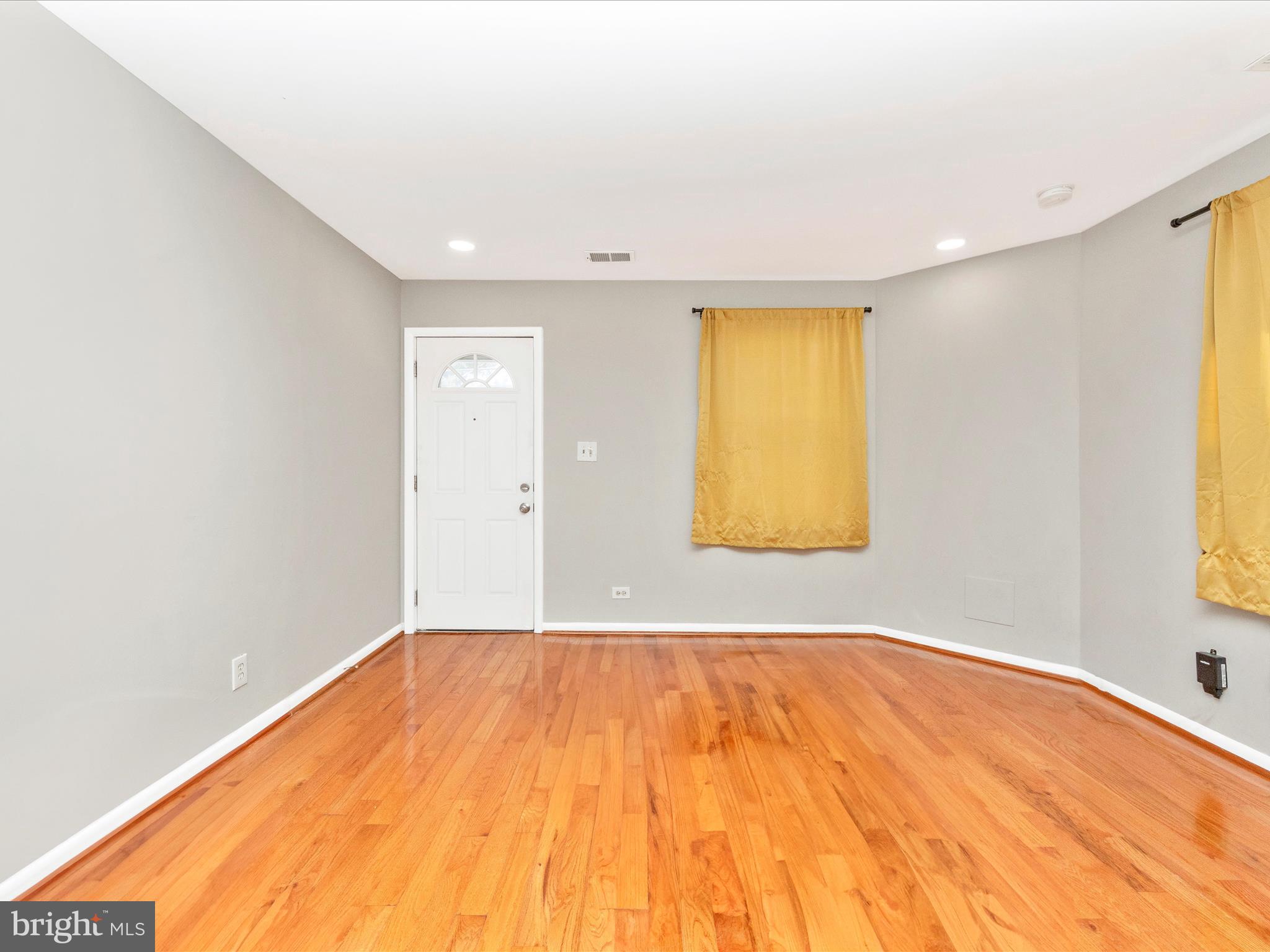 1203 North Point Road Dundalk, MD 21222 - Photo 3 of 42 a view of empty room