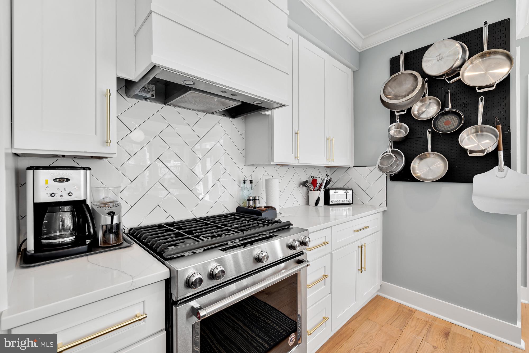 4221 37th Street Northwest Washington, DC 20008 - Photo 12 of 38