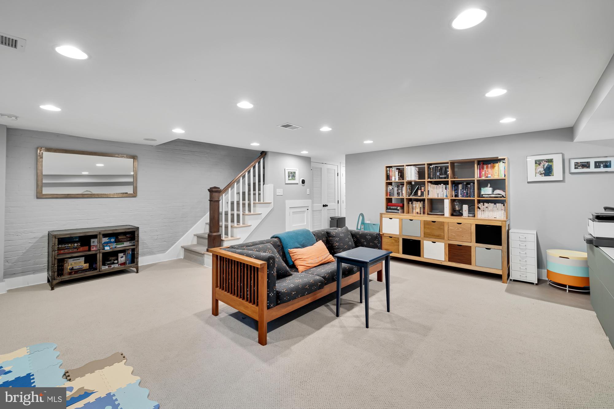 4221 37th Street Northwest Washington, DC 20008 - Photo 33 of 38