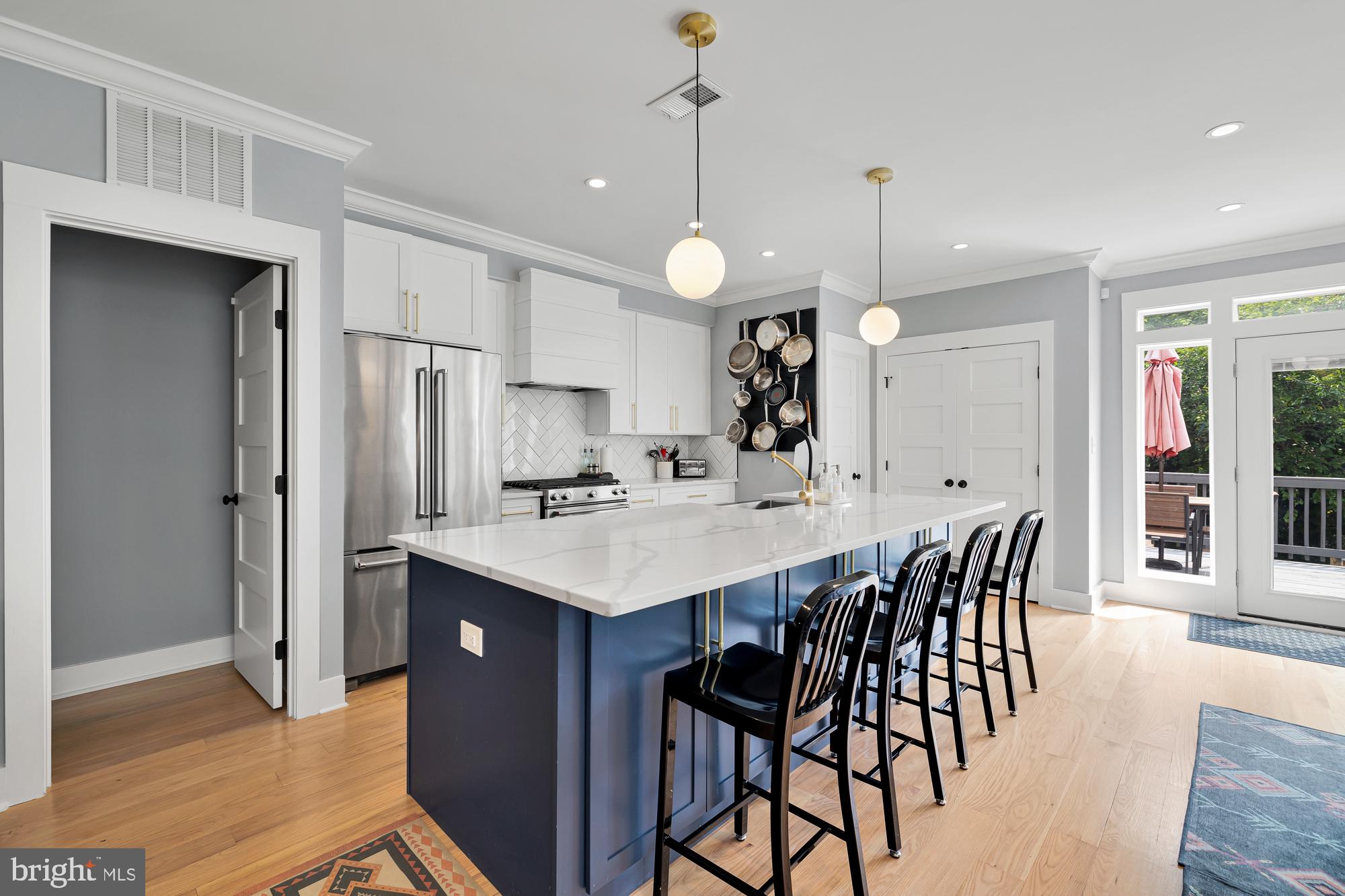 4221 37th Street Northwest Washington, DC 20008 - Photo 9 of 38