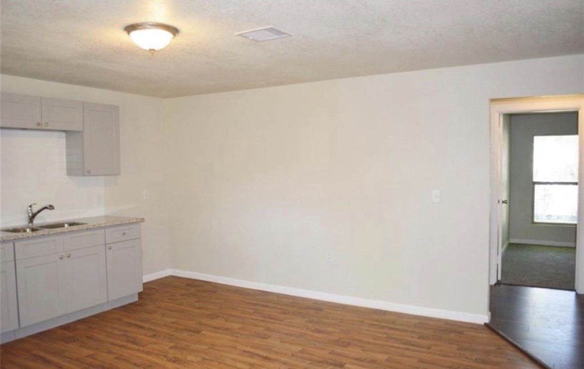 7318 Laredo Street, Unit A Houston, TX 77020 - Photo 6 of 9