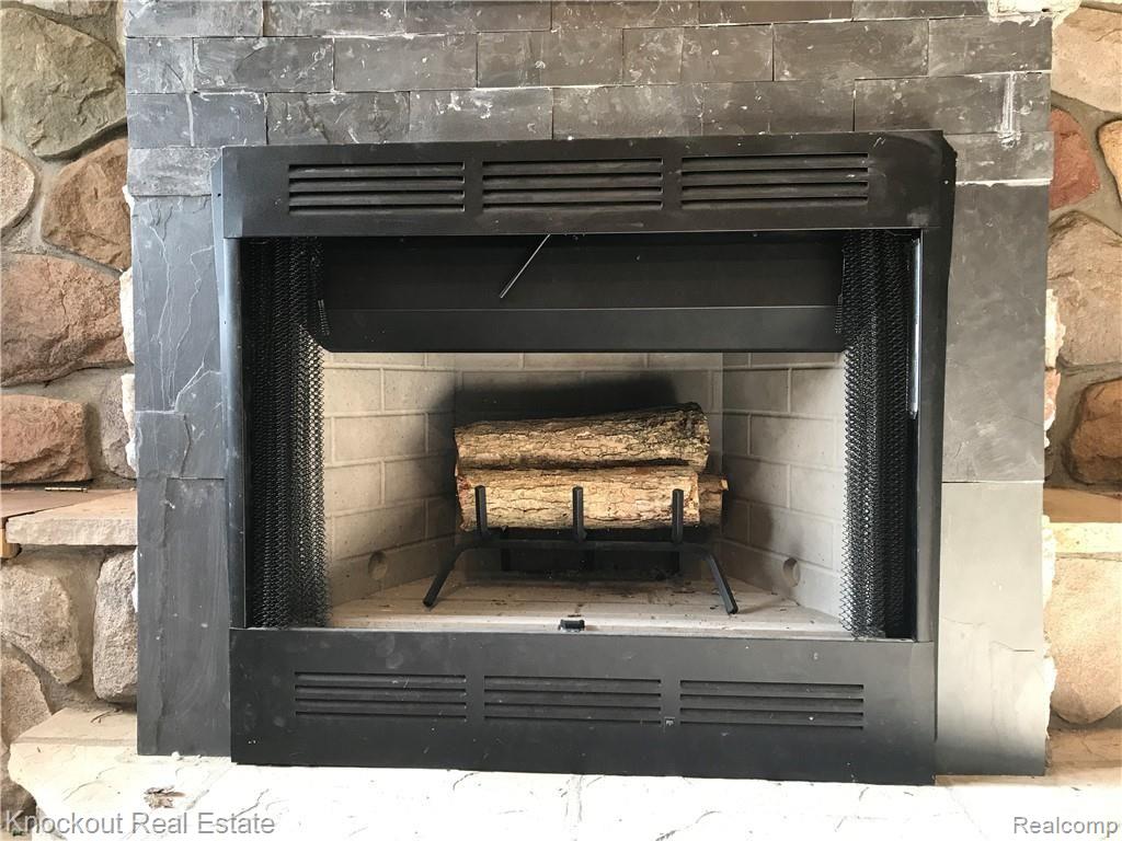 6147 Oak Road Vassar, MI 48768 - Photo 8 of 30