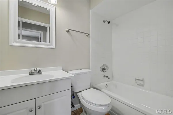 $244,900 | 4030 Tera Bera Drive, Florissant, MO 63034