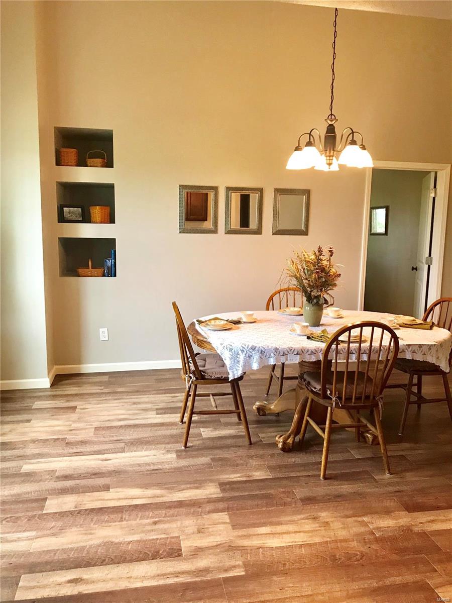 7977 Stagecoach Road Shipman, IL 62685 - Photo 16 of 25 Gallery Image 16