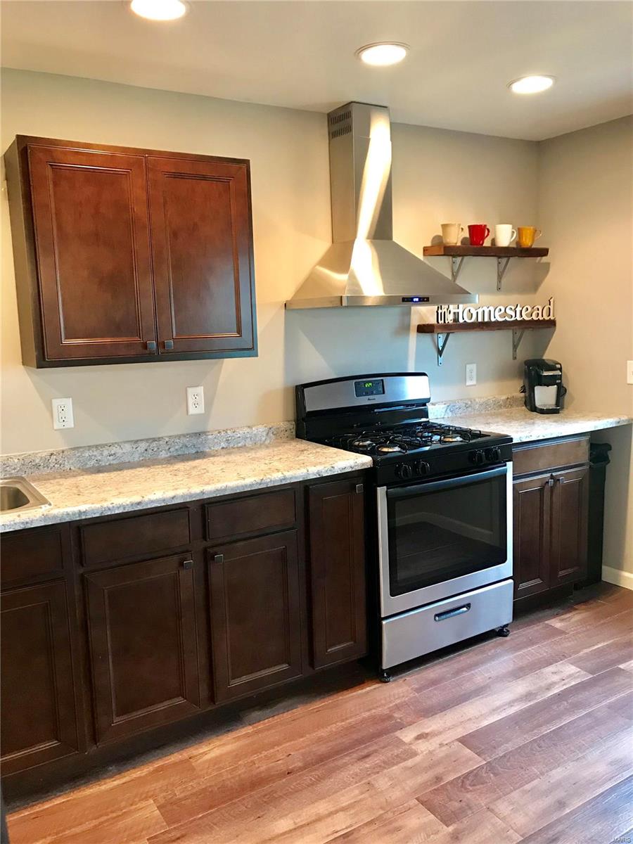 7977 Stagecoach Road Shipman, IL 62685 - Photo 19 of 25 Gallery Image 19