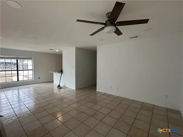 $1,675 | 136 Discovery Lane, San Marcos, TX 78666