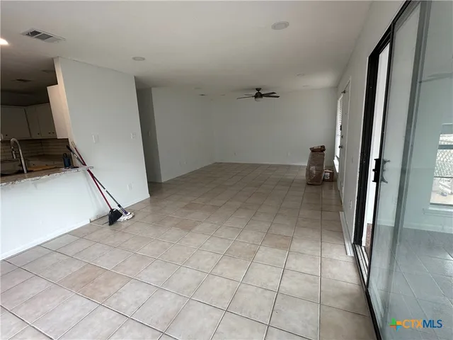 $1,675 | 136 Discovery Lane, San Marcos, TX 78666