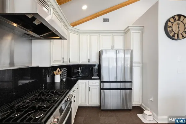 $1,500,000 | 18 Lydia Drive, Guttenberg, NJ 07093