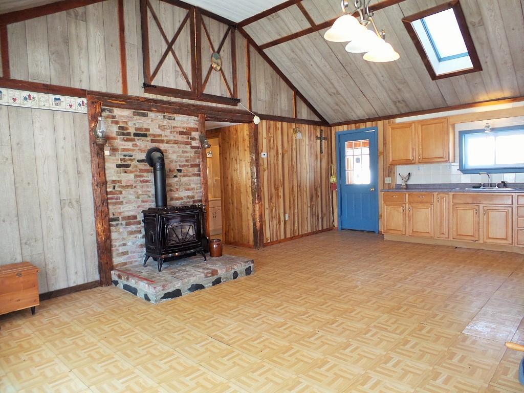 504 Carry Pond Road Bingham, ME 04920 - Photo 7 of 28 Open Living