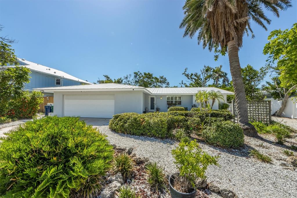 413 Poinsettia Road Anna Maria, FL 34216 - Photo 2 of 60