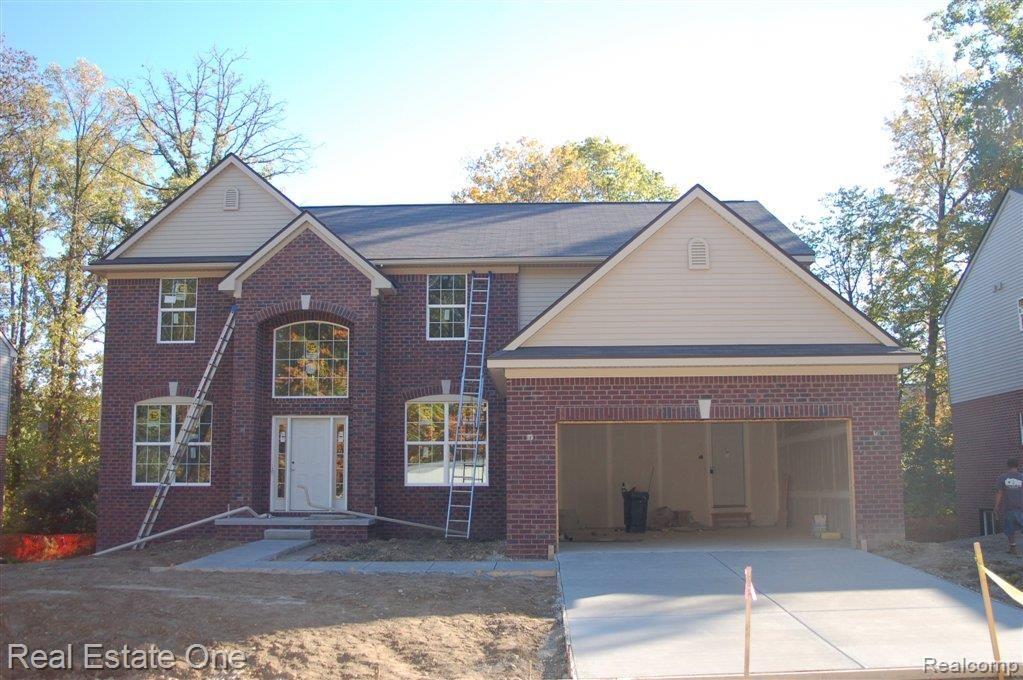 3370 Hazelton Avenue Rochester, MI 48307 - Photo 1 of 12 Front