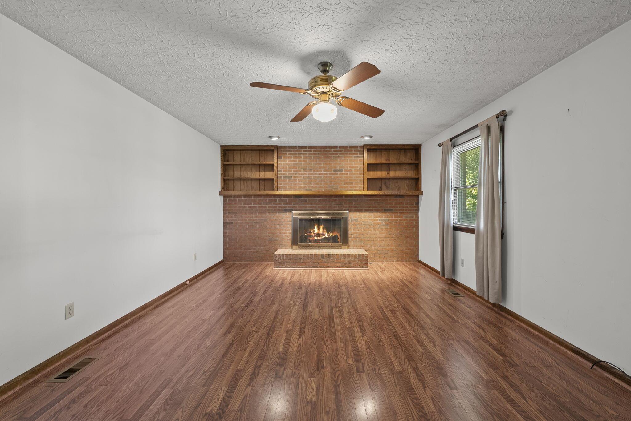 520 Rathmell Road Lockbourne, OH 43137 - Photo 6 of 42 Family Room